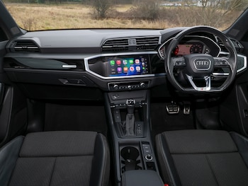 Used Audi Q3 2022 for sale - 77580066: Photo