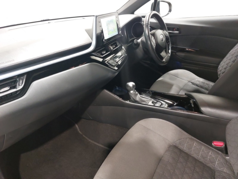 Used Toyota C-HR 2021 for sale - 76785835: Photo 5