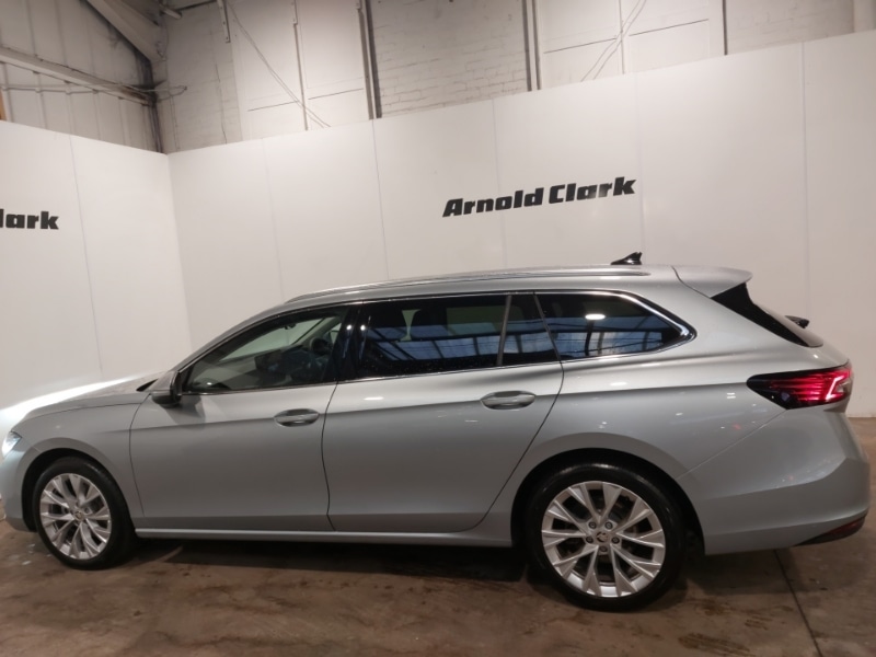 Used Skoda Superb 2024 for sale - 76078453: Photo 4
