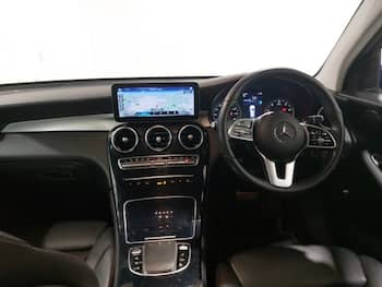 Used Mercedes-Benz GLC 2019 for sale - 79835302: Photo
