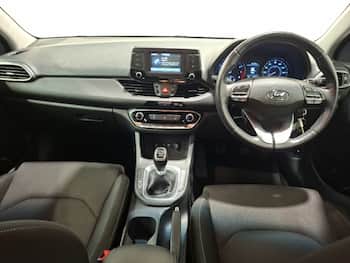 Used Hyundai i30 2017 for sale - 79615210: Photo
