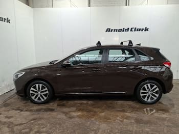 Used Hyundai i30 2017 for sale - 79615210: Photo