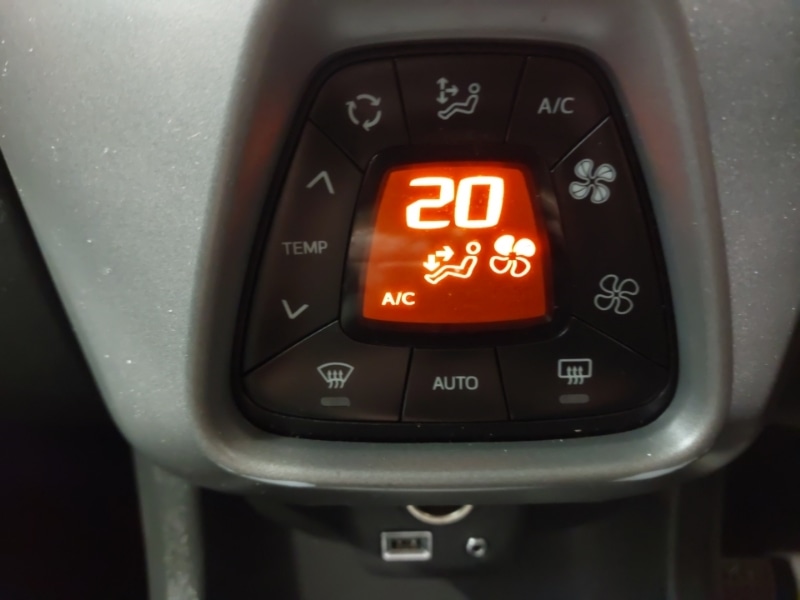 Used Toyota AYGO 2020 for sale - 76331939: Photo 11