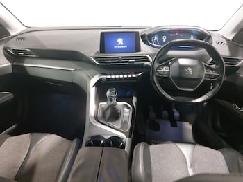 Used Peugeot 5008 2018 for sale - 78511575: Photo
