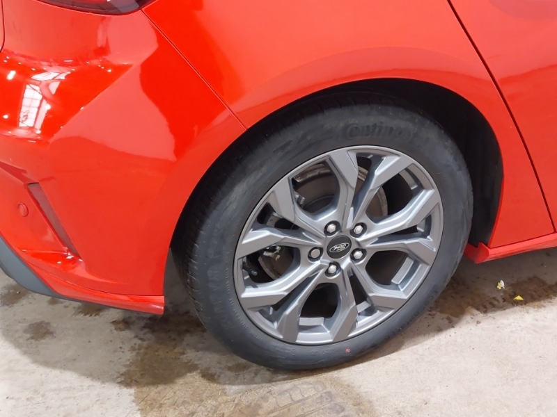 Used Ford Focus 2023 for sale - 77689733: Photo 16