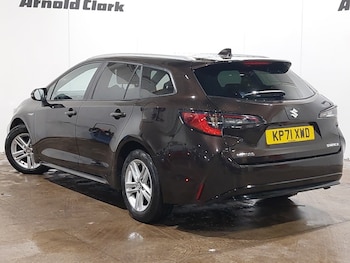 Used Suzuki Swace 2021 for sale - 77020745: Photo