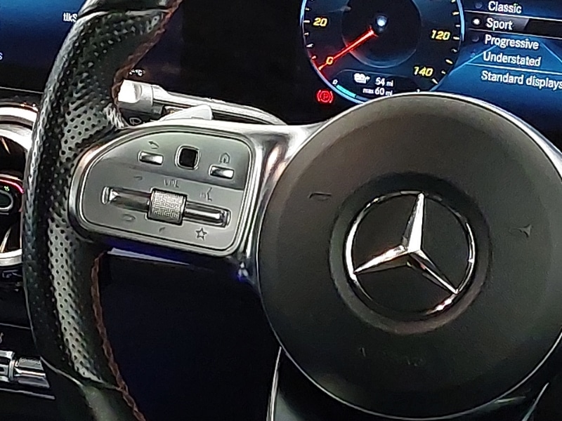 Used Mercedes-Benz EQB 2022 for sale - 76393219: Photo 11