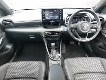 Used Toyota Yaris 2022 for sale - 78842023: Photo