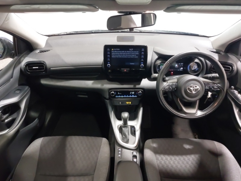 Used Toyota Yaris 2022 for sale - 77750735: Photo 2