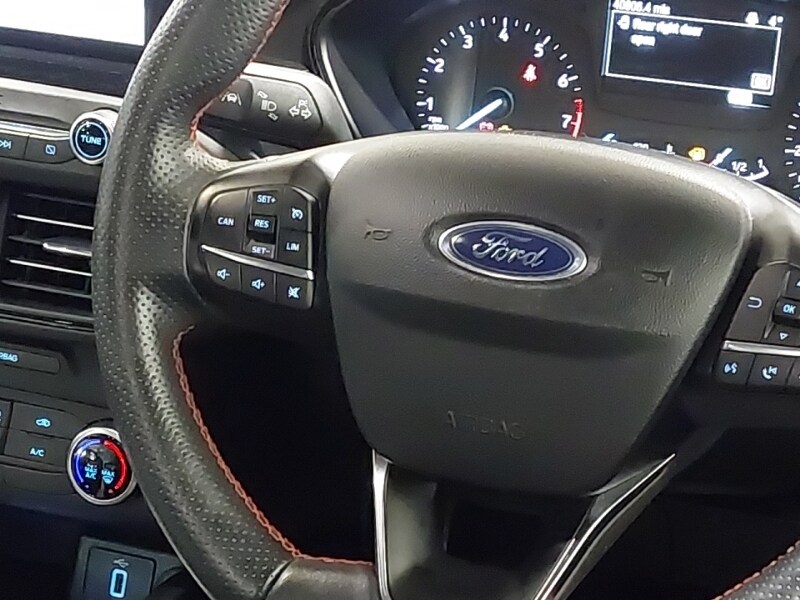 Used Ford Focus 2020 for sale - 77433860: Photo 11