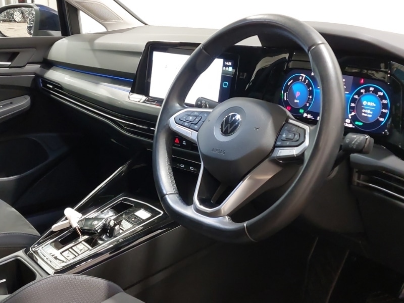 Used Volkswagen Golf 2023 for sale - 77777291: Photo 16