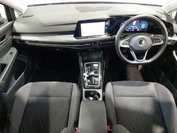 Used Volkswagen Golf 2023 for sale - 77777291: Photo