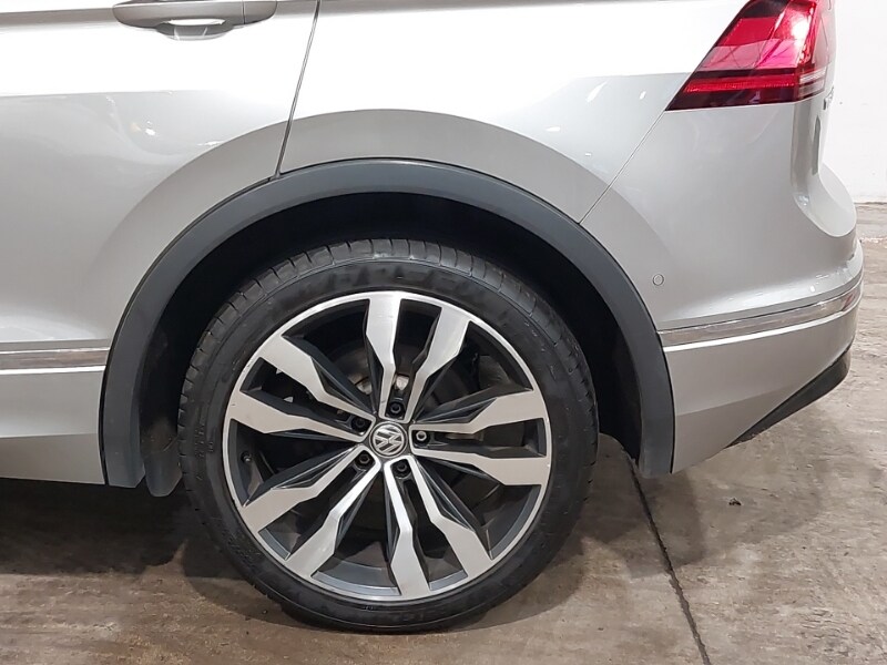 Used Volkswagen Tiguan 2019 for sale - 76664055: Photo 14