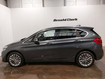 Used BMW 2 Series 2019 for sale - 76614201: Photo