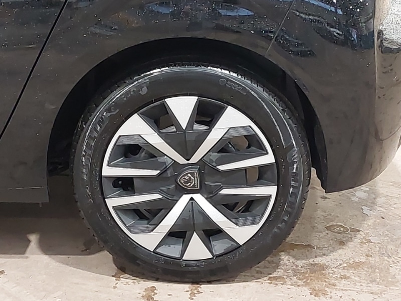 Used Peugeot 208 2025 for sale - 77518425: Photo 14