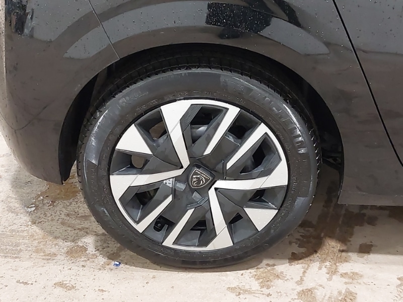 Used Peugeot 208 2025 for sale - 77518425: Photo 17