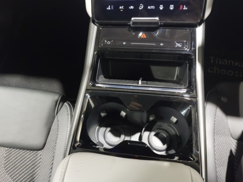 Used Ford Explorer 2025 for sale - 76707824: Photo 16