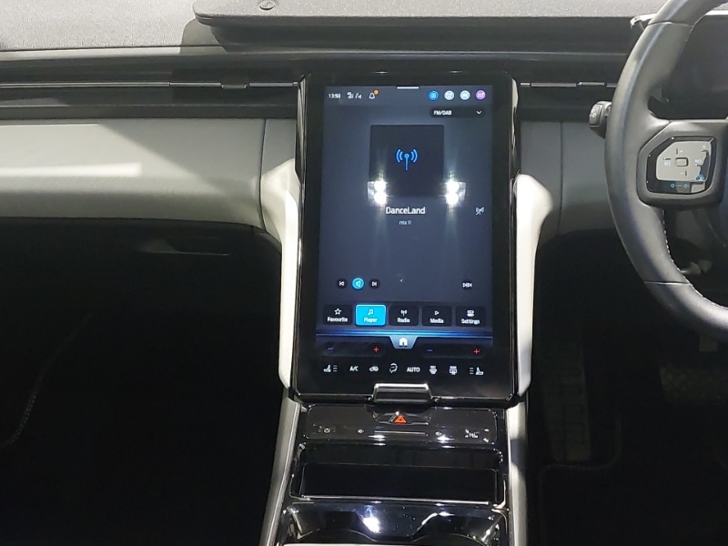 Used Ford Explorer 2025 for sale - 76707824: Photo 7