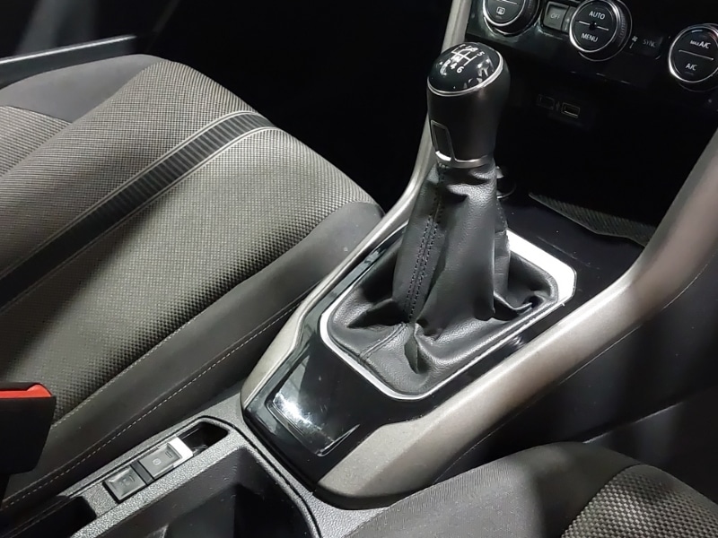 Used Volkswagen T-Roc 2020 for sale - 78113921: Photo 17