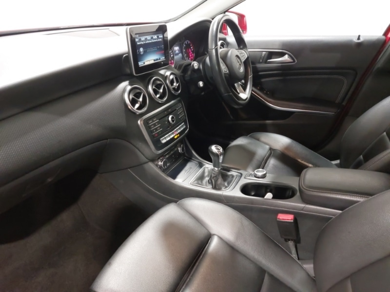 Used Mercedes-Benz A-Class 2017 for sale - 76560616: Photo 5