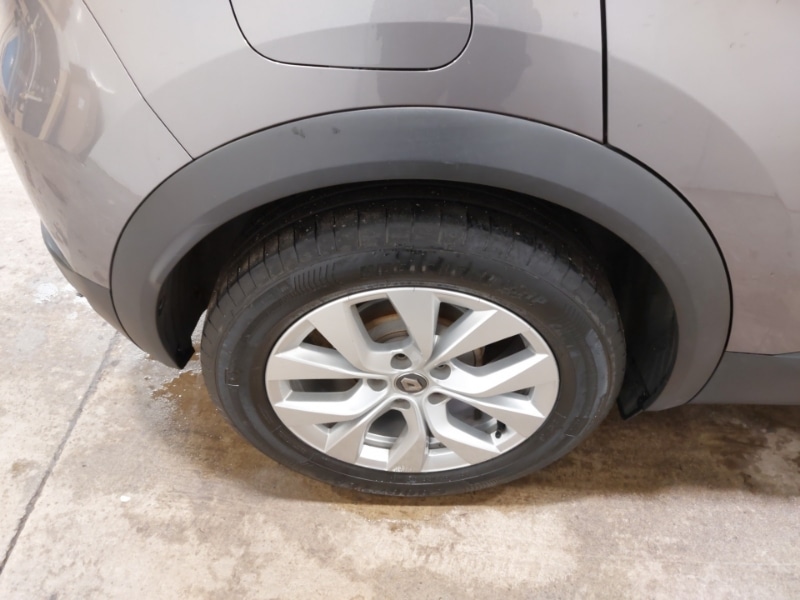 Used Renault Captur 2021 for sale - 78113949: Photo 17