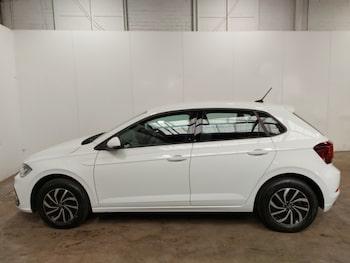 Used Volkswagen Polo 2022 for sale - 75622324: Photo