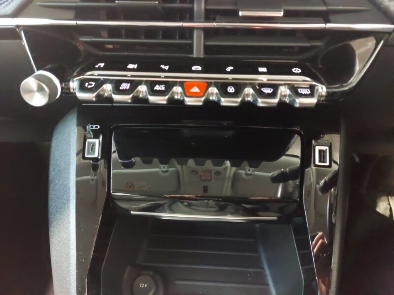 Used Peugeot 2008 2020 for sale - 77580053: Photo 14