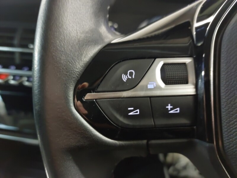 Used Peugeot 2008 2020 for sale - 77580053: Photo 18