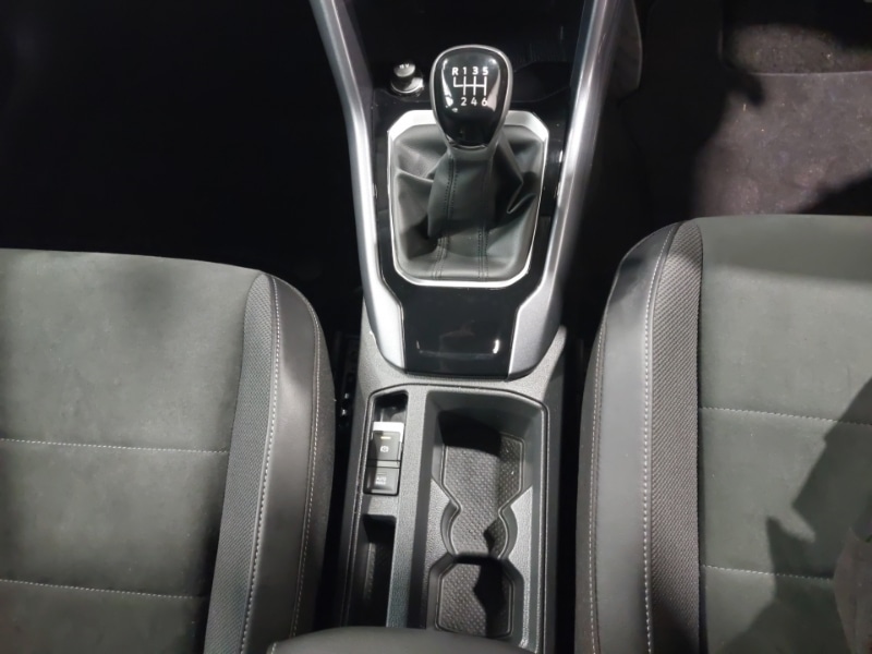 Used Volkswagen T-Roc 2024 for sale - 77357975: Photo 16