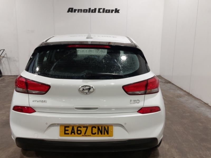 Used Hyundai i30 2017 for sale - 76560598: Photo 13