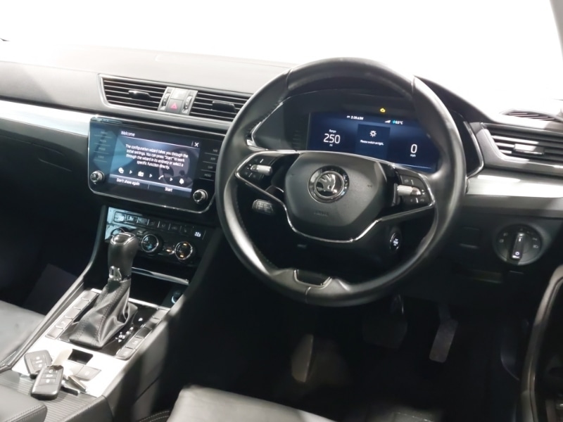 Used Skoda Superb 2023 for sale - 76602597: Photo 10