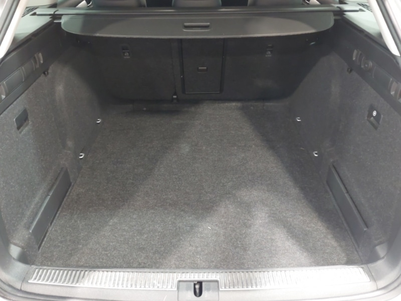 Used Skoda Superb 2023 for sale - 76602597: Photo 8