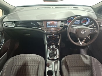 Used Vauxhall Astra 2017 for sale - 79332458: Photo
