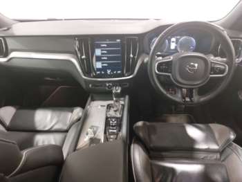 Used Volvo V60 2020 for sale - 74737663: Photo