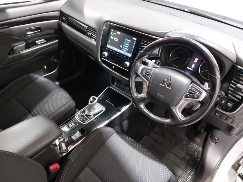 Used Mitsubishi Outlander 2020 for sale - 77343376: Photo 18