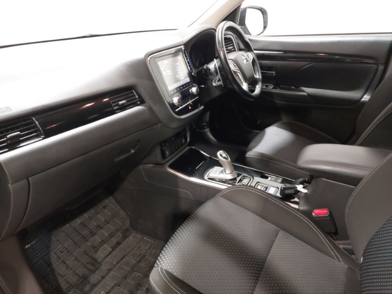 Used Mitsubishi Outlander 2020 for sale - 77343376: Photo 5