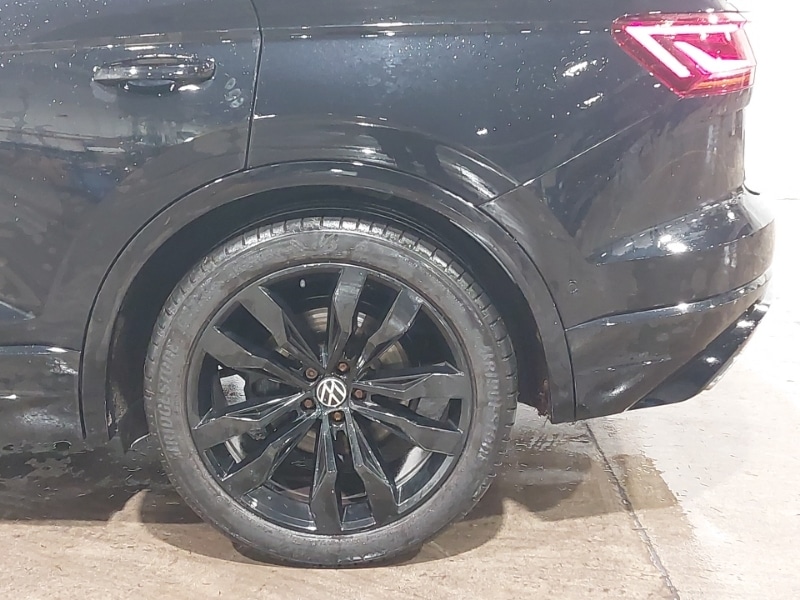 Used Volkswagen Touareg 2020 for sale - 76602570: Photo 14