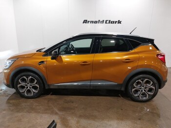 Used Renault Captur 2022 for sale - 76471673: Photo