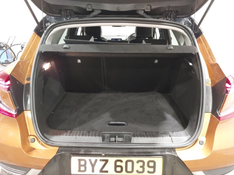 Used Renault Captur 2022 for sale - 76471673: Photo 8