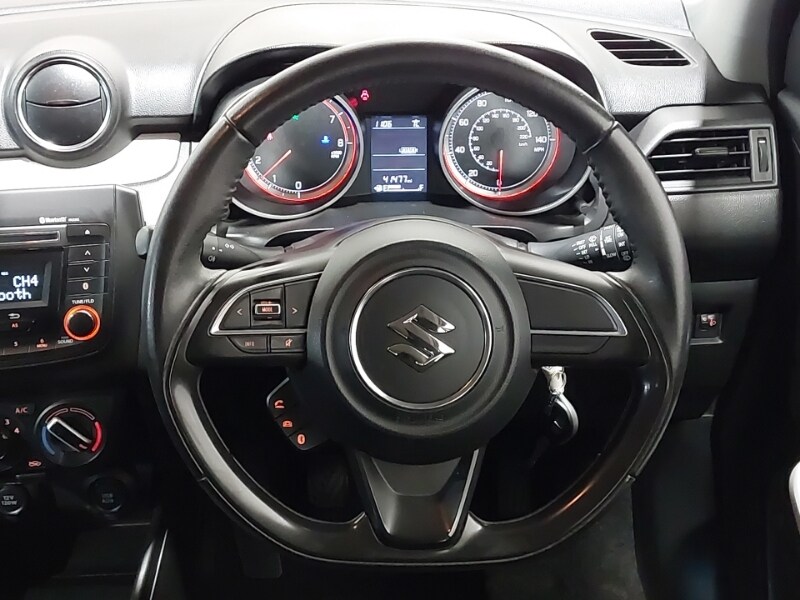 Used Suzuki Swift 2017 for sale - 77815640: Photo 11