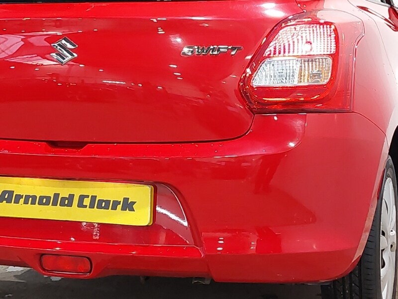 Used Suzuki Swift 2017 for sale - 77815640: Photo 15