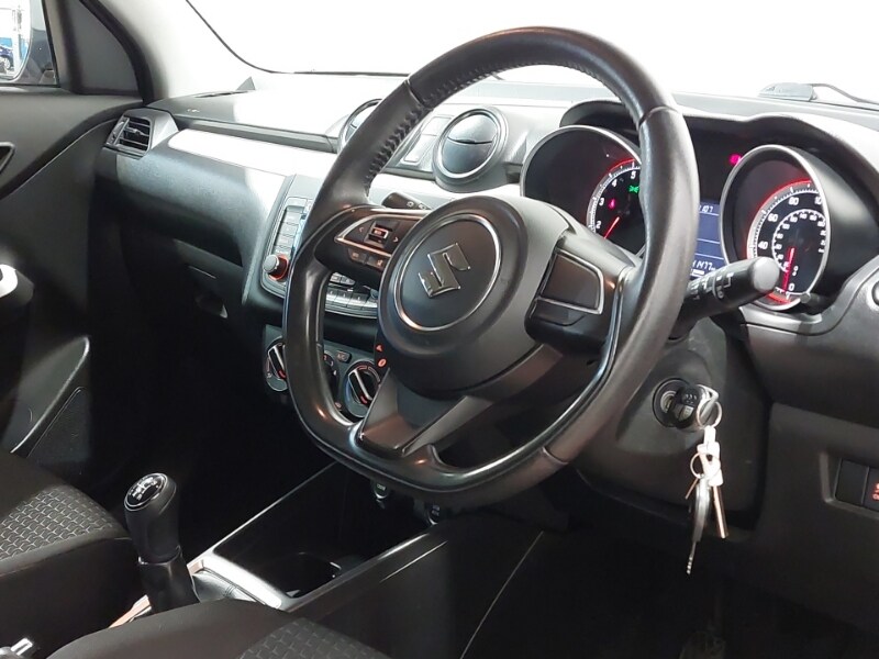 Used Suzuki Swift 2017 for sale - 77815640: Photo 16