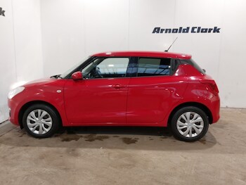 Used Suzuki Swift 2017 for sale - 77815640: Photo