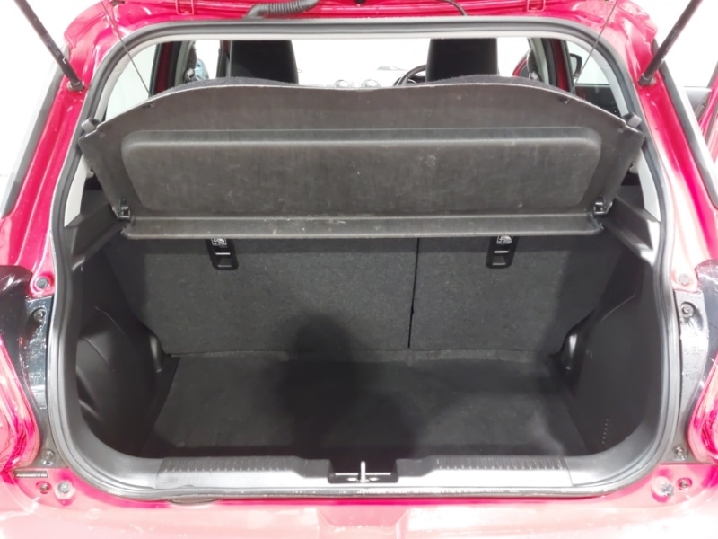 Used Suzuki Swift 2017 for sale - 77815640: Photo 8