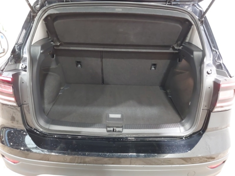 Used Volkswagen T-Cross 2023 for sale - 77439579: Photo 8