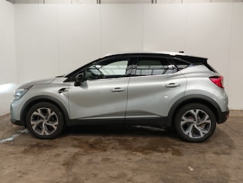 Used Renault Captur 2022 for sale - 75530617: Photo