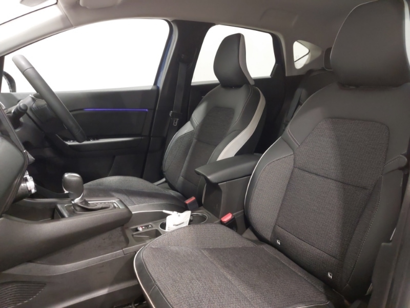 Used Renault Captur 2023 for sale - 77750739: Photo 5