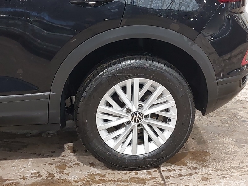 Used Volkswagen T-Roc 2023 for sale - 77596086: Photo 14