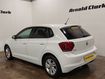 Used Volkswagen Polo 2019 for sale - 79006833: Photo