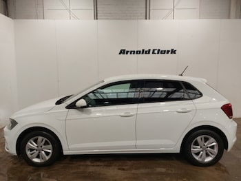 Used Volkswagen Polo 2019 for sale - 79006833: Photo